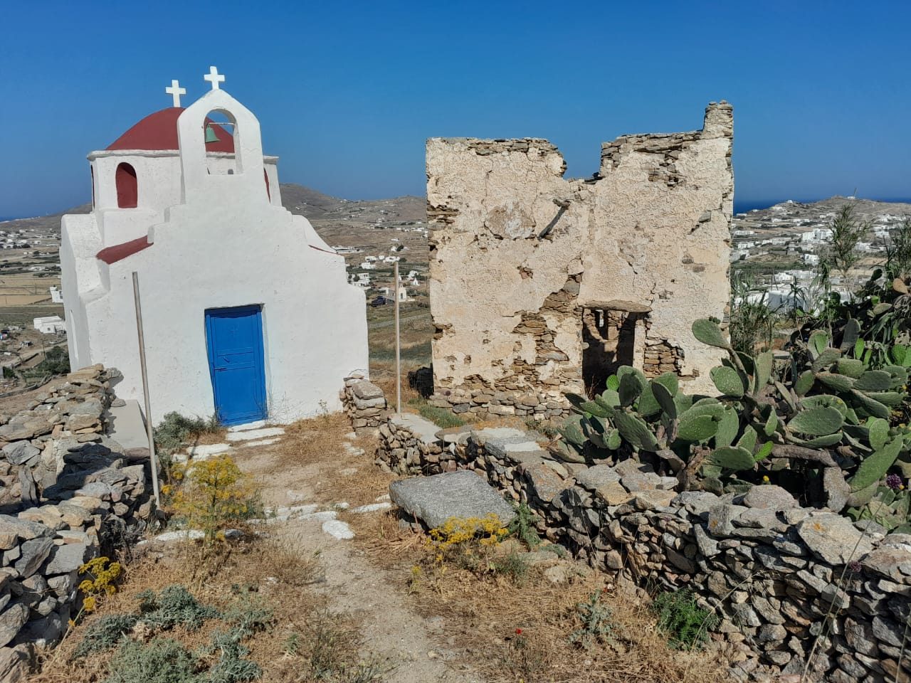 Paleokastro-Medieval Castle, Ano Mera Mykonos Greece