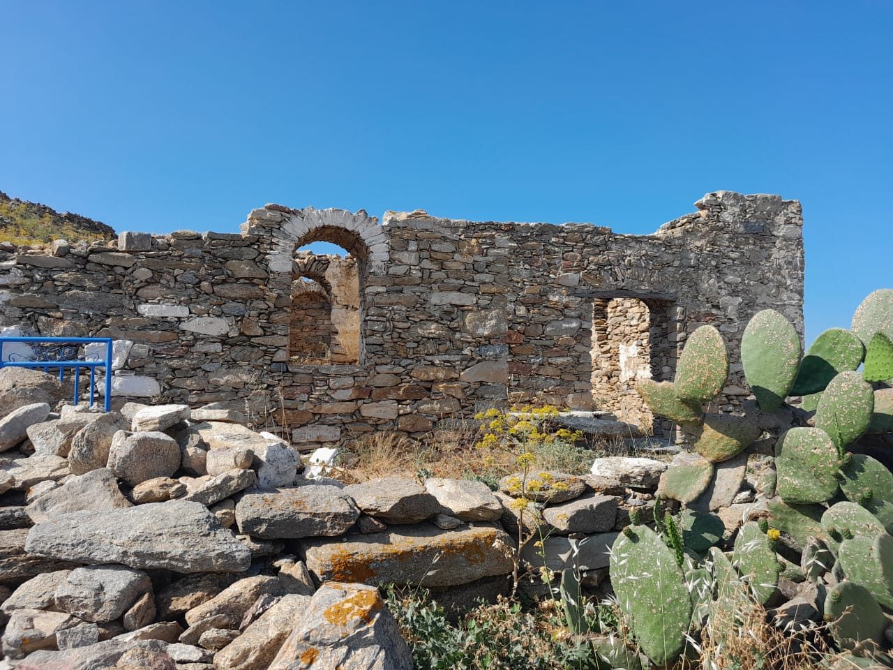Paleokastro-Medieval Castle, Ano Mera Mykonos Greece